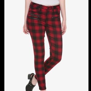 Hot Topic - Denim Red Plaid Skinny Jeans